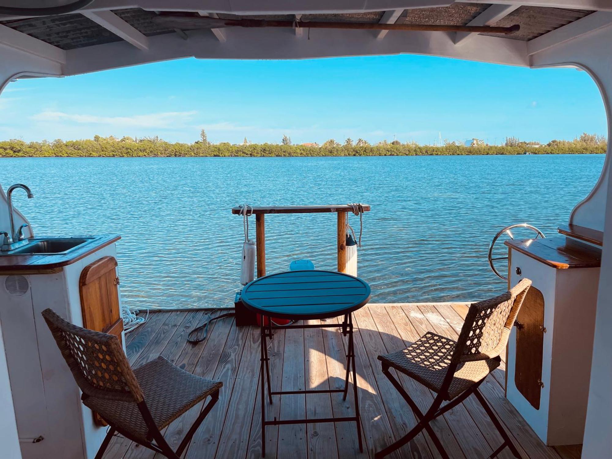 Botel A Slice Of Paradise In The Florida Keys Key West