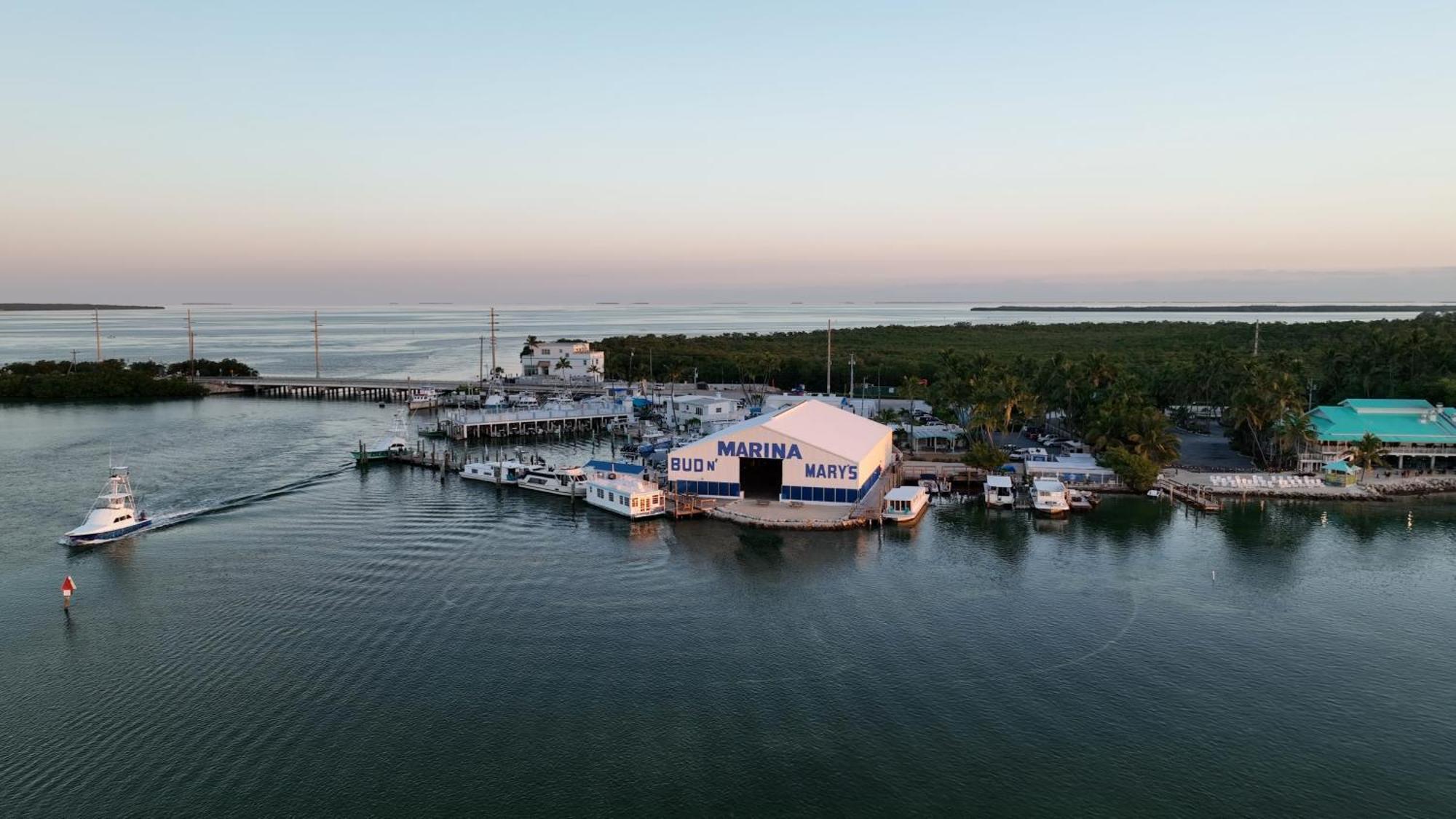 N' Mary's Marina Islamorada