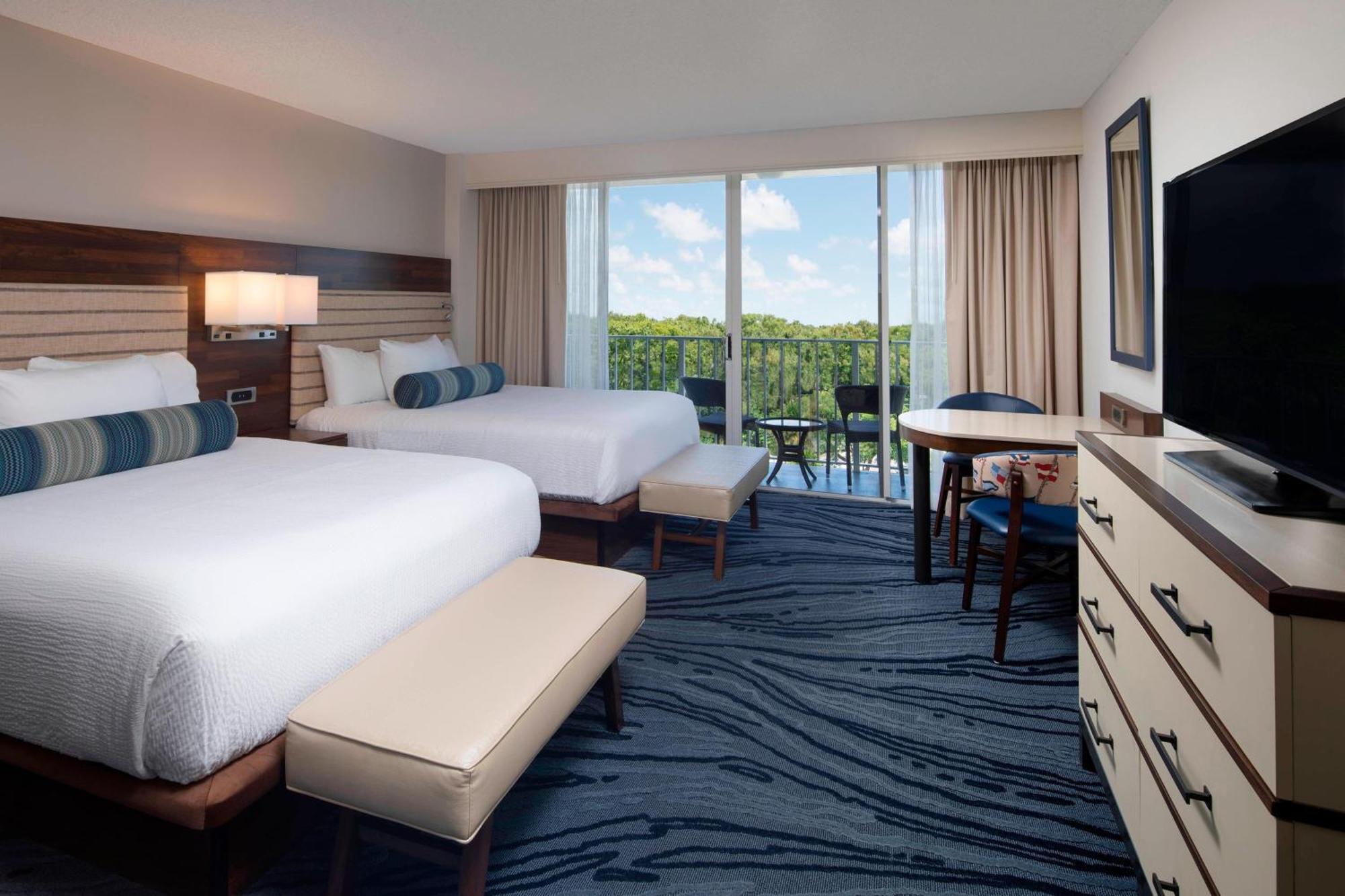 Courtyard By Marriott Hotel 3*
