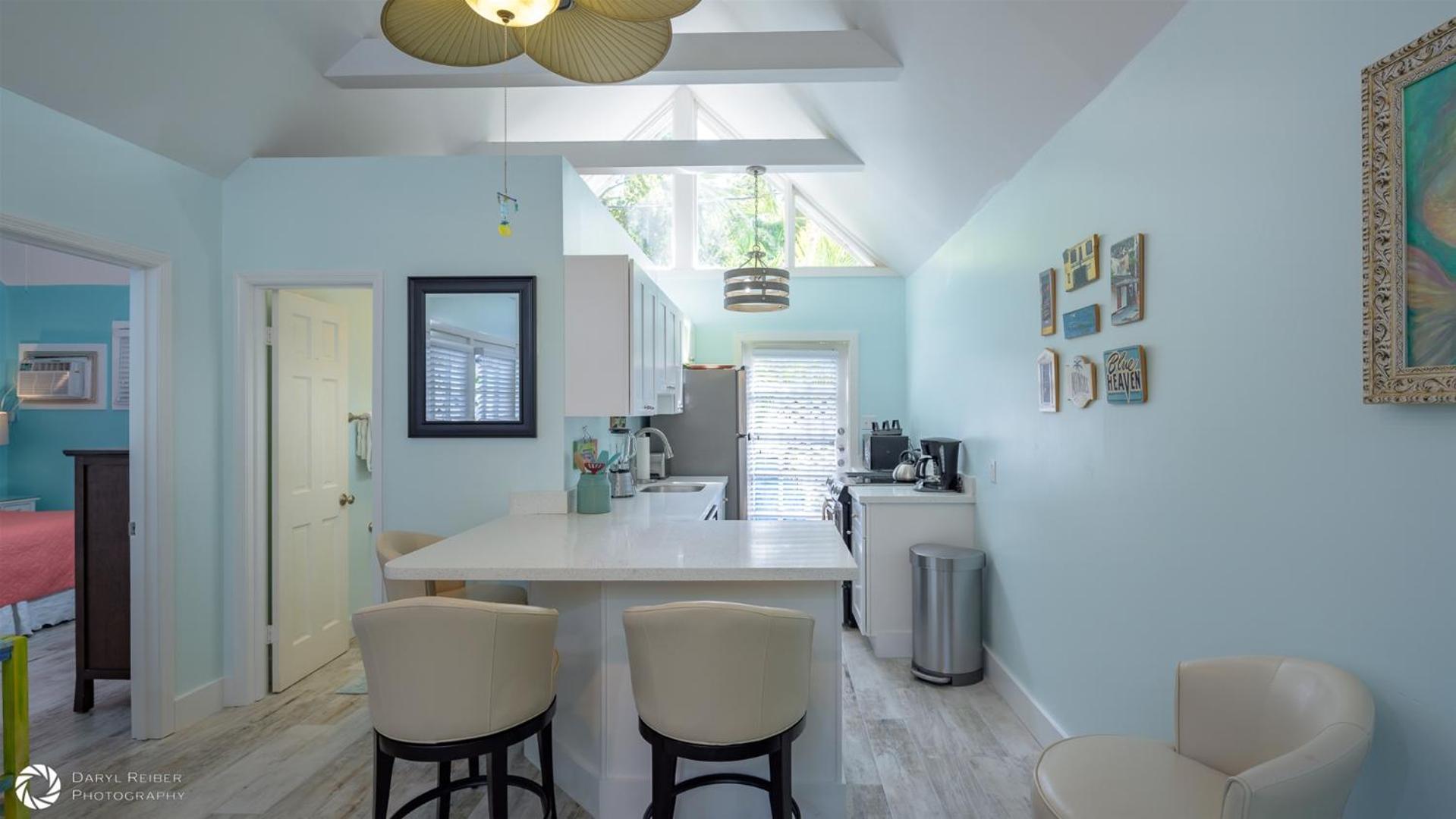 Island Style Colony Holiday home *