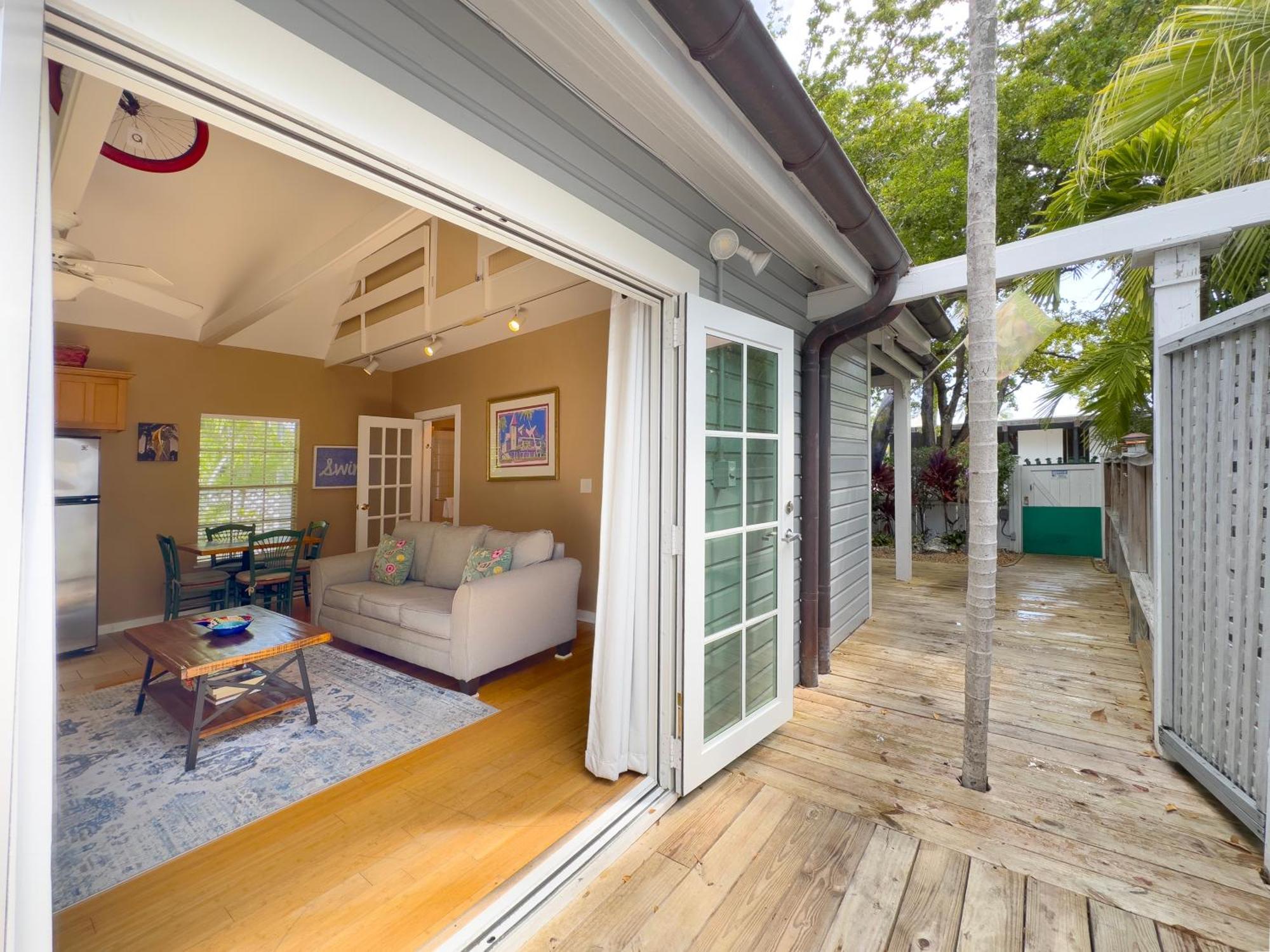 The Southern Cross Tropical Village Key West
