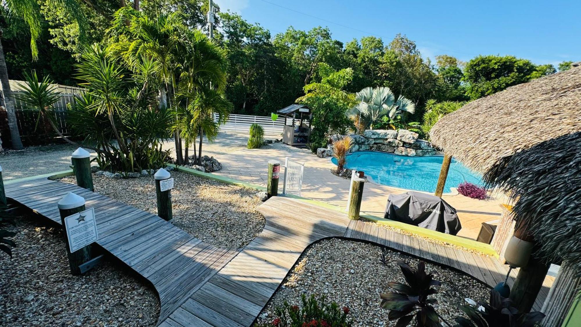 Island Breeze Holiday home *