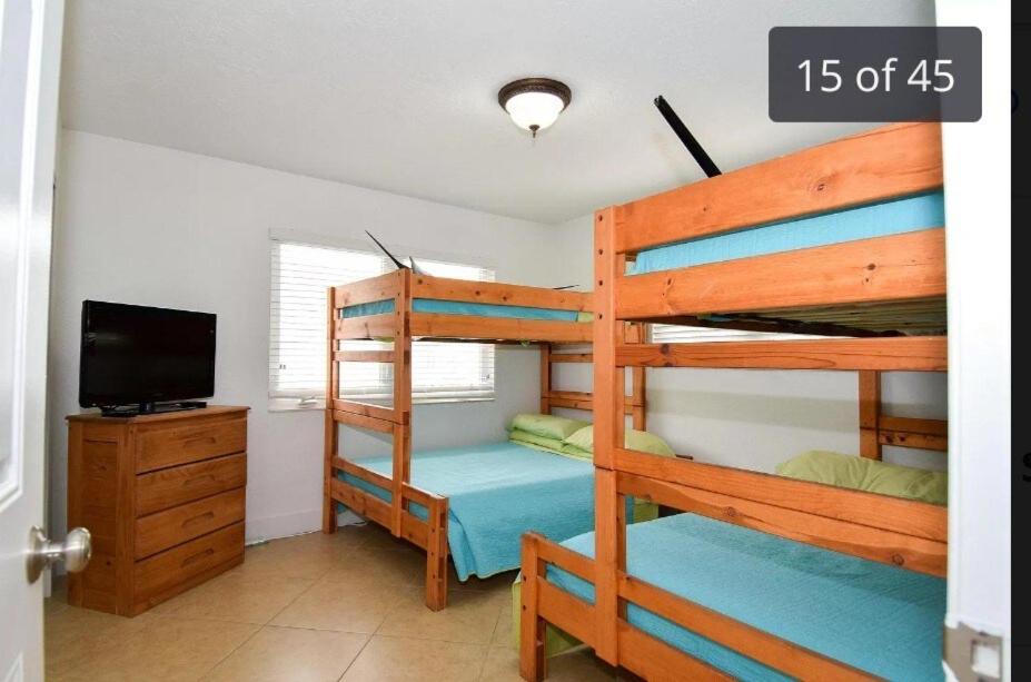Paridise Luxury & Fishing Canal Holiday home