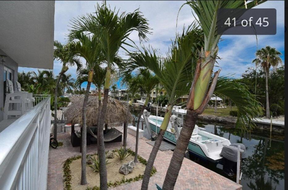 Paridise Luxury & Fishing Canal Holiday home