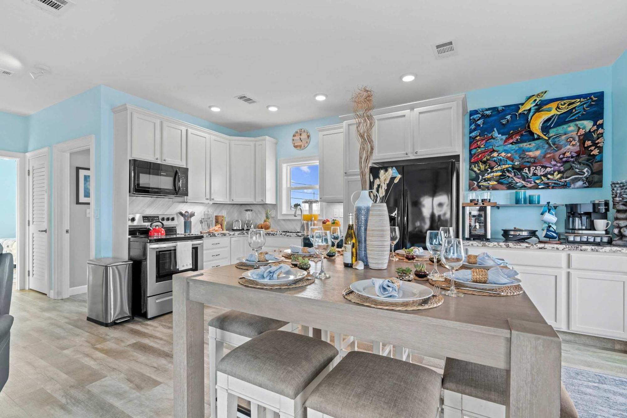 Mermaid Manor Waterfront Haven Hot Tub Dock Holiday home