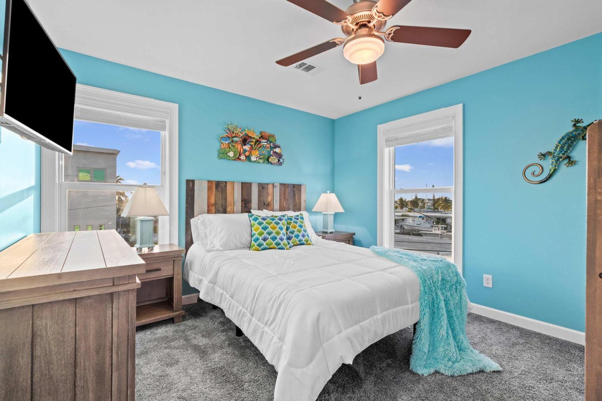 Mermaid Manor Waterfront Haven Hot Tub Dock Holiday home Marathon