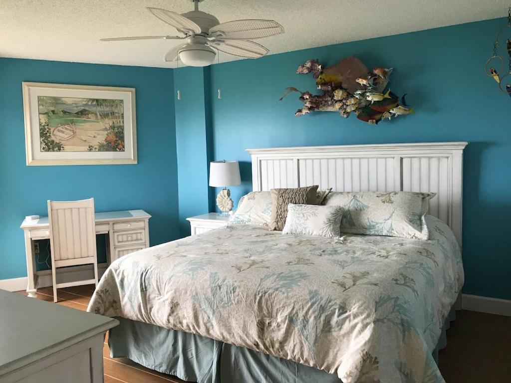 Tropical Daze Oceanfront Paradise Apartment Tavernier