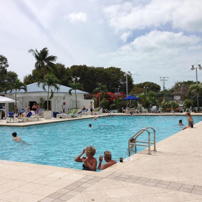 Apartment Tropical Daze Oceanfront Paradise Tavernier