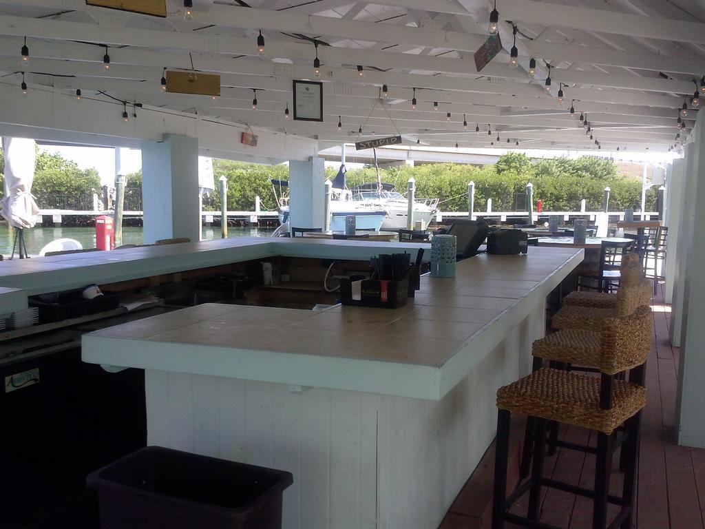 Resort Smugglers Cove And Marina Islamorada
