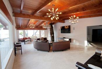 Resort Largo 3*