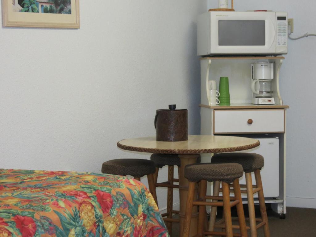 Ed & Ellen'S Lodgings Key Largo