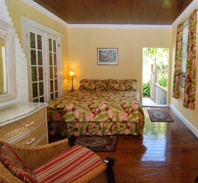 Kona Kai Oasis Bed & Breakfast Key West