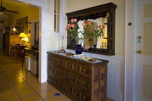L'habitation Guesthouse- Adult Exclusive 2*
