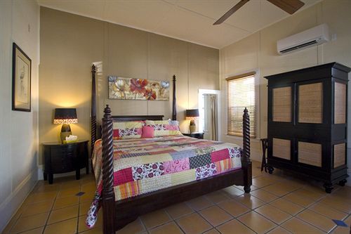 L'habitation Guesthouse- Adult Exclusive