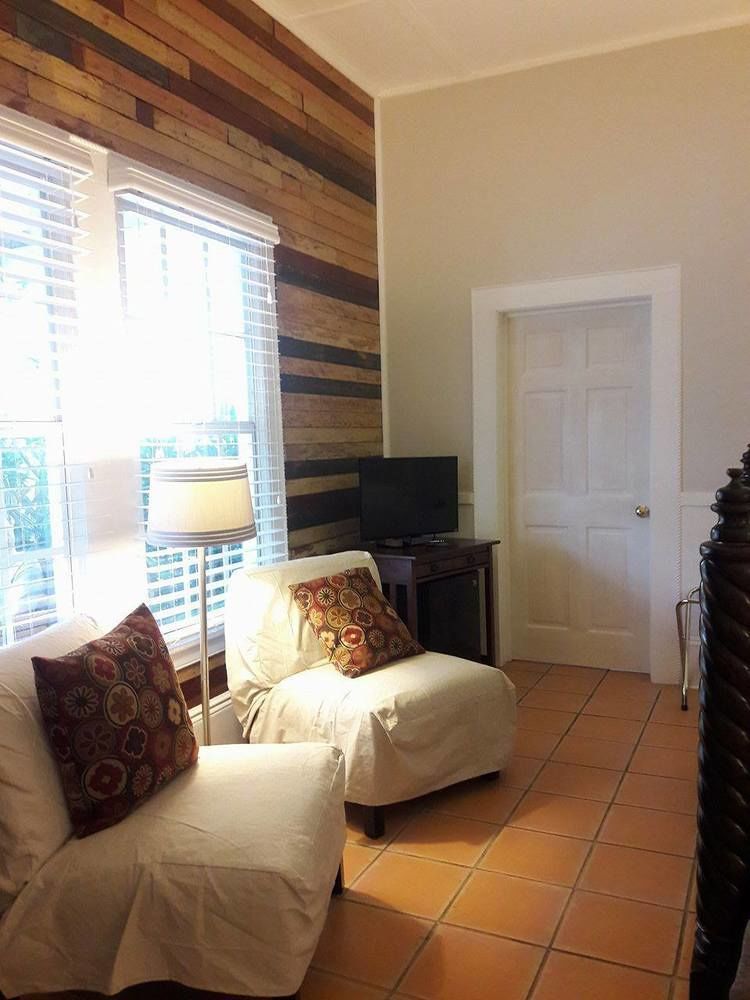 L'habitation Guesthouse- Adult Exclusive 2*