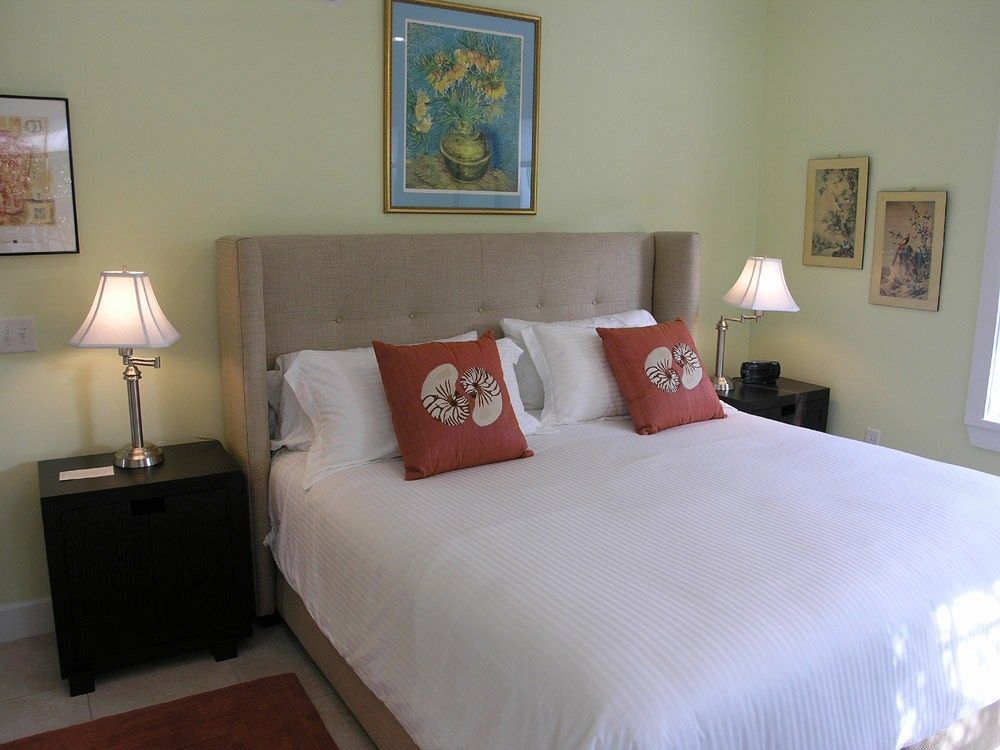 Travelers Palm Inn 2*