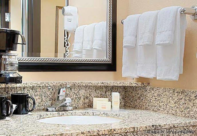 Courtyard By Marriott 3* Key Largo
