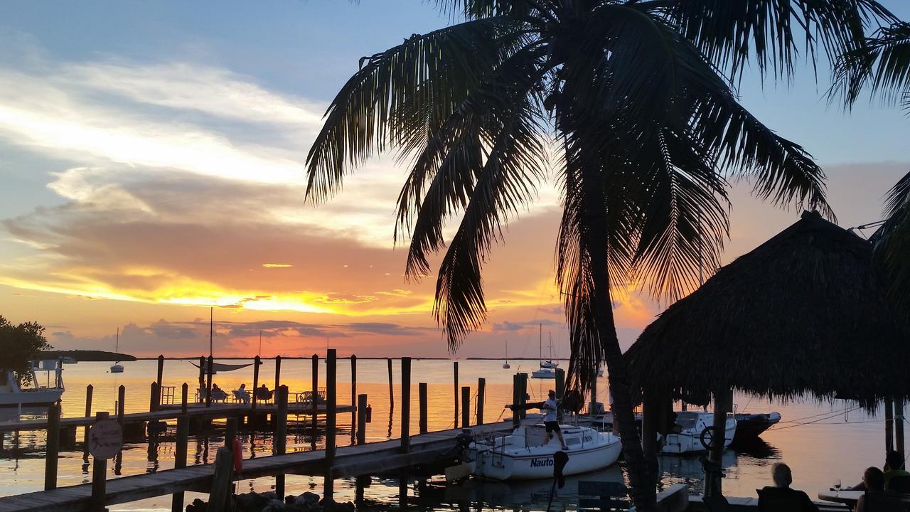 Key Largo Cottages 2*