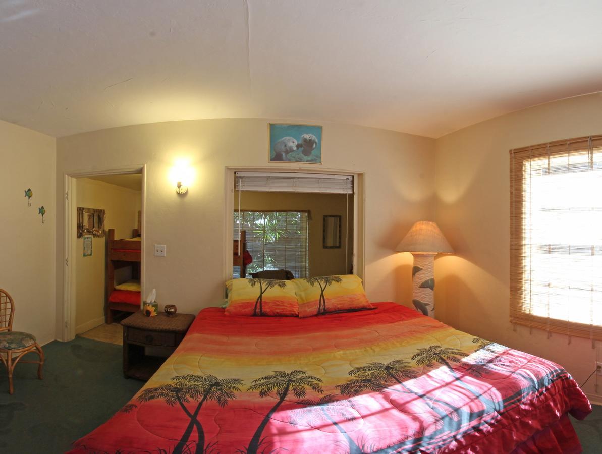 Key Largo Cottages 2*