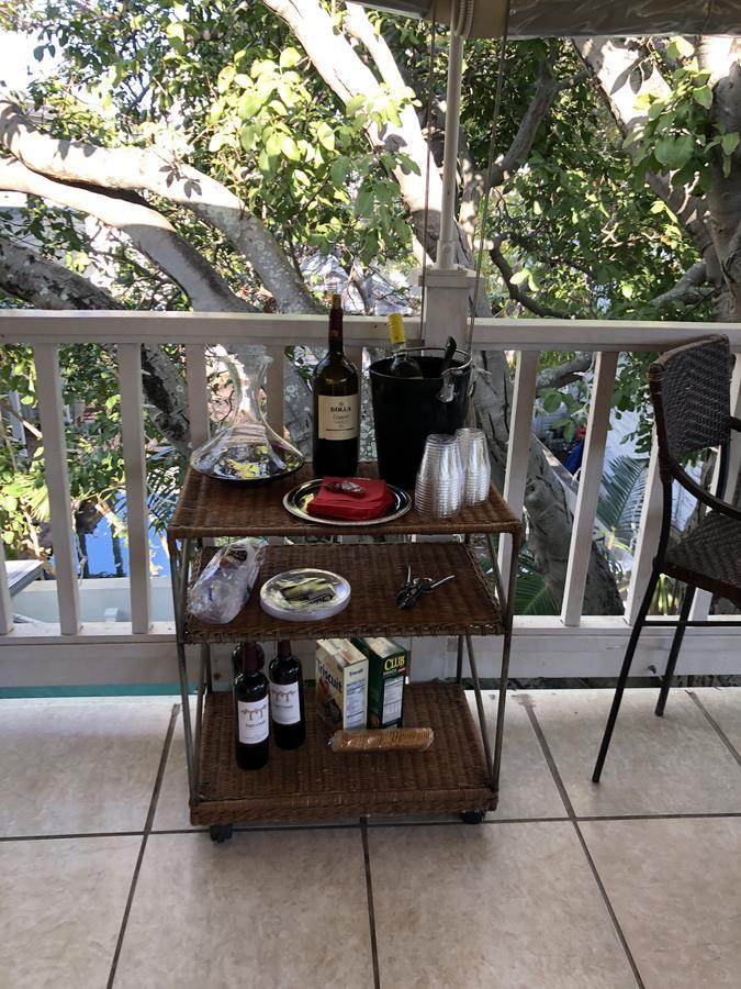 L'habitation Guesthouse- Adult Exclusive Bed & Breakfast