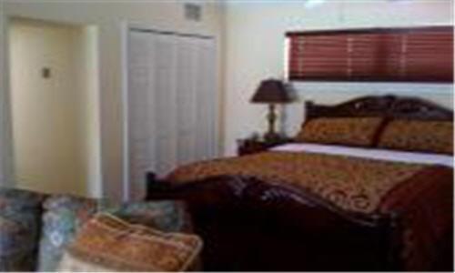 Tarpon Flats & Marina -