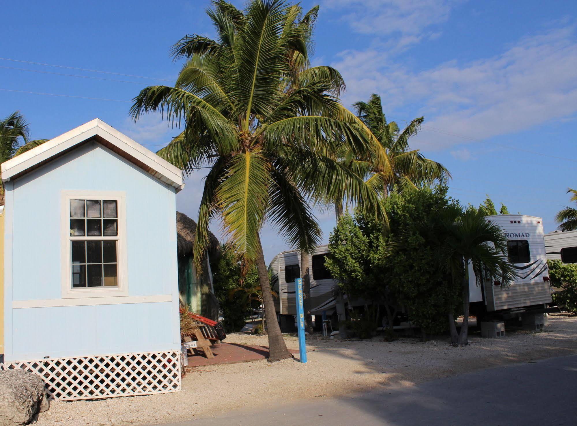 Sunshine Key Rv & Marina 2*
