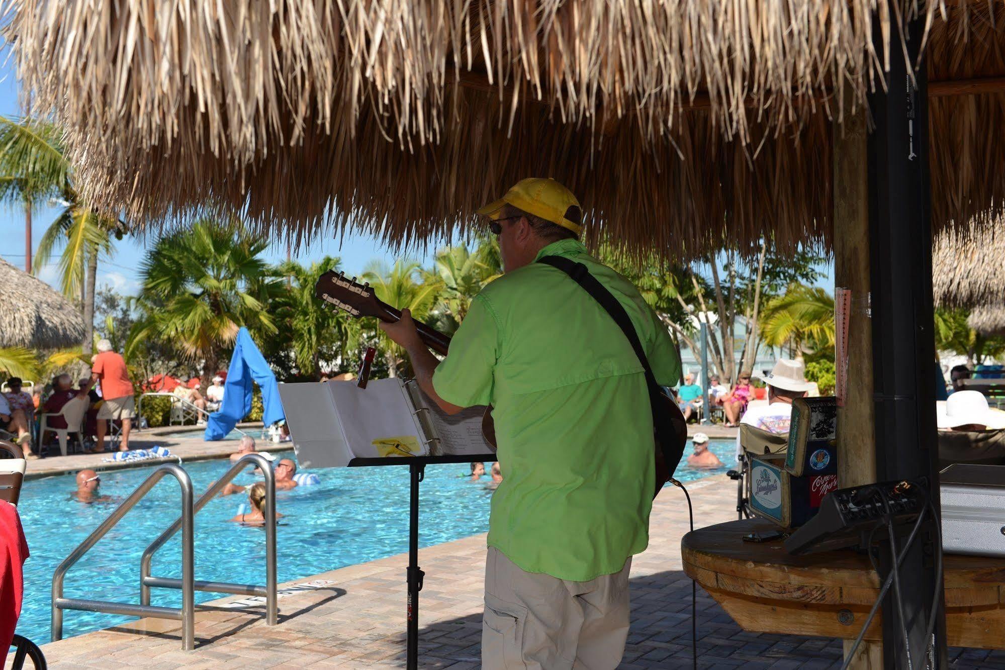 Hotel Sunshine Key Rv & Marina