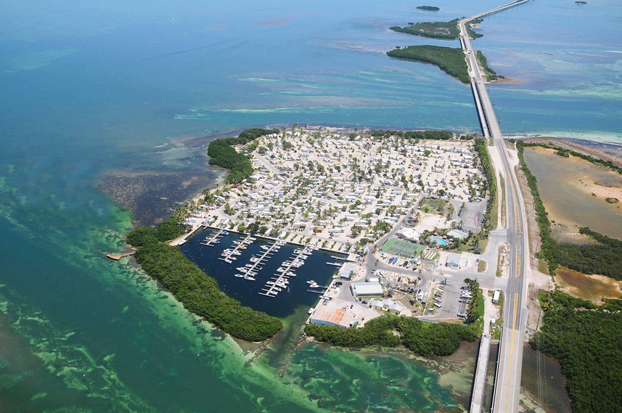 Hotel Sunshine Key Rv & Marina 2*