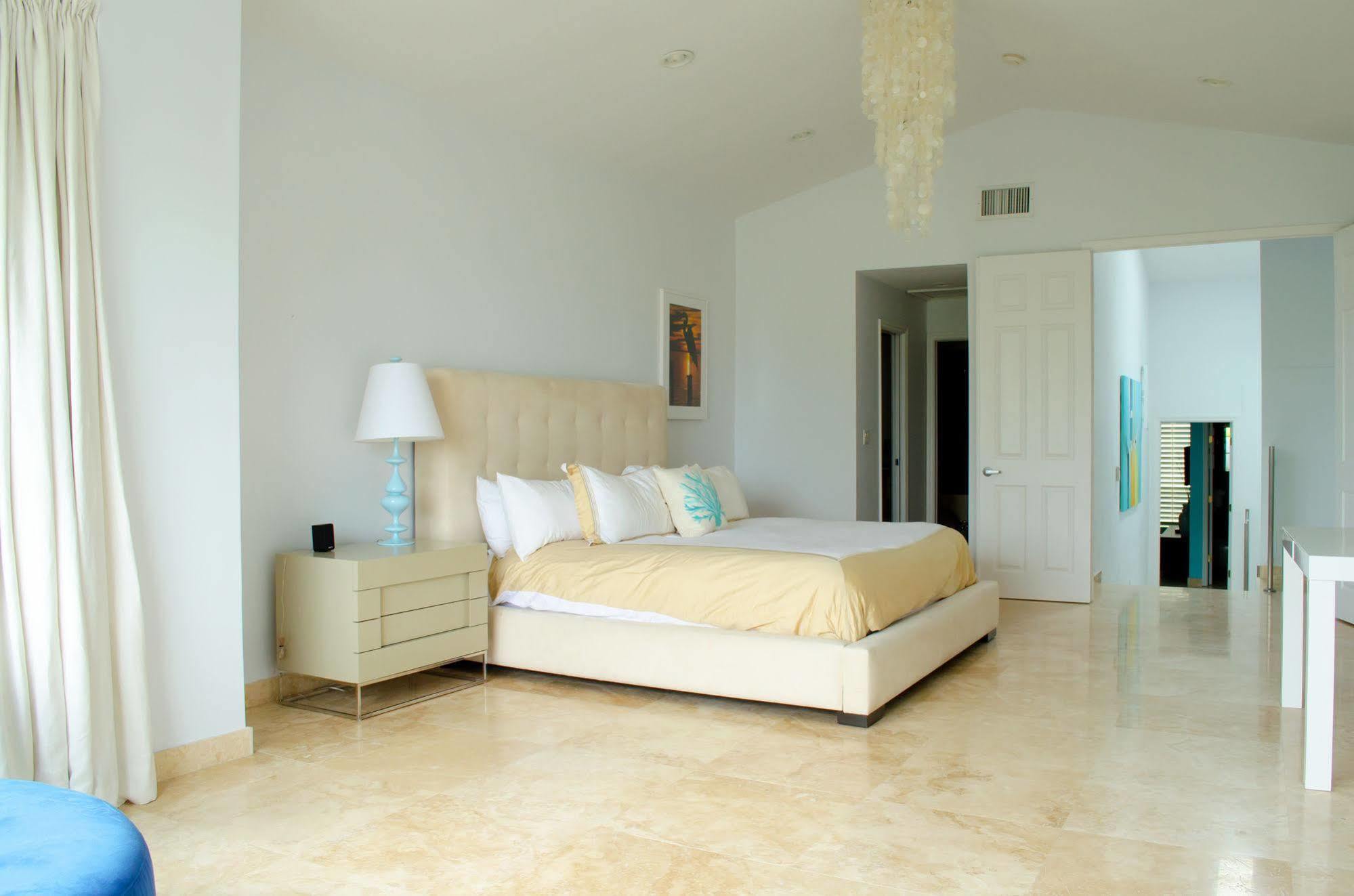Mariner's Club 3*