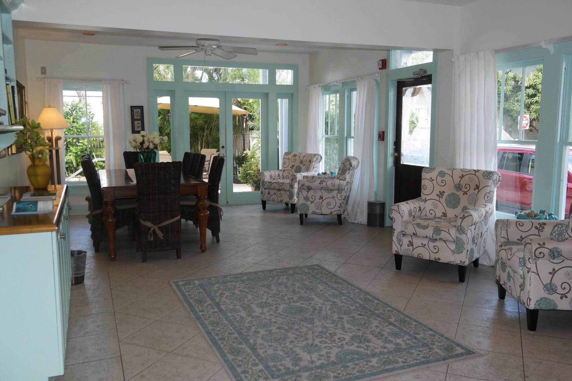 Heron House Court (adults Only) 3*