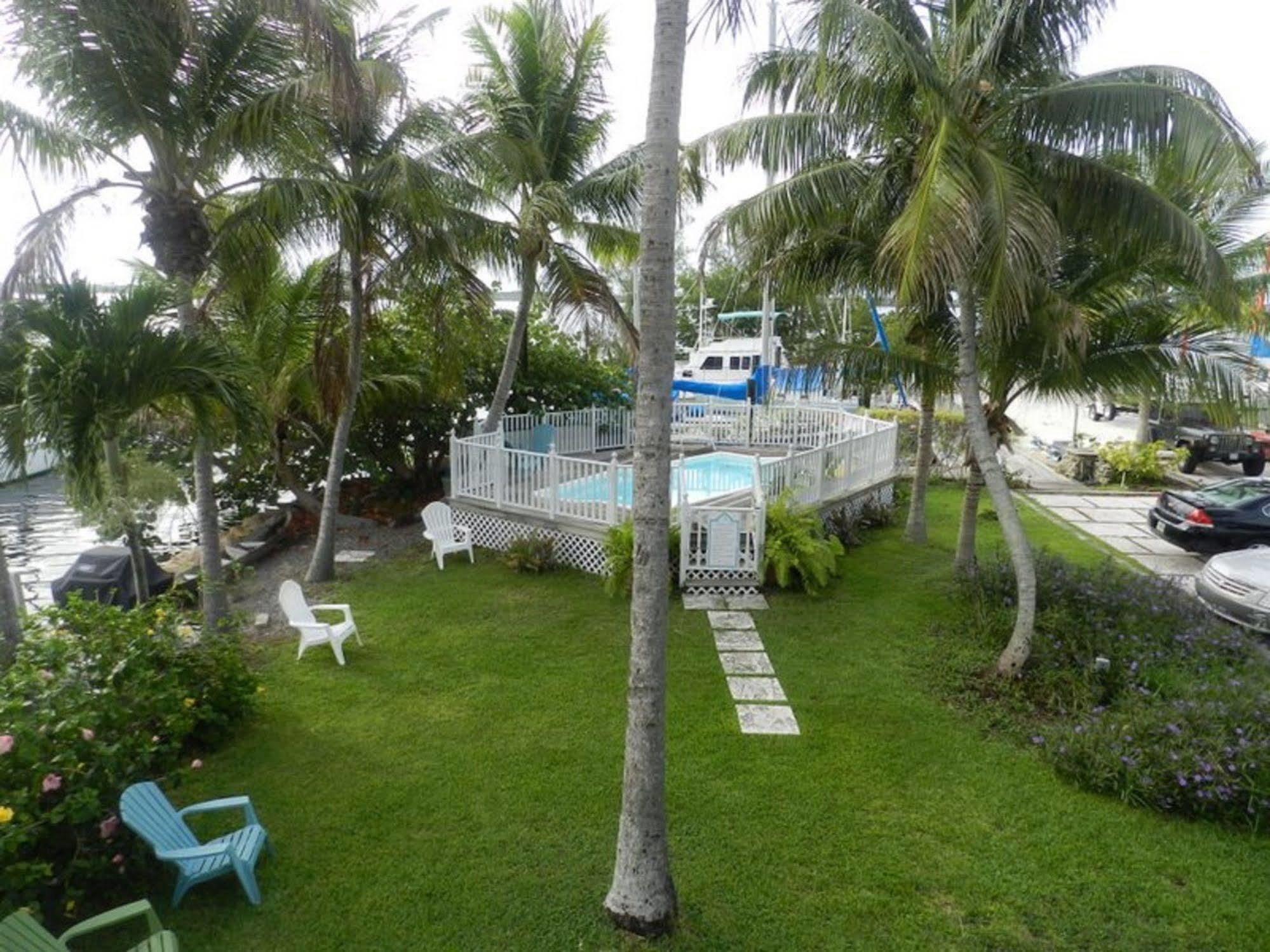 Tarpon Flats & Marina - 3* Key Largo