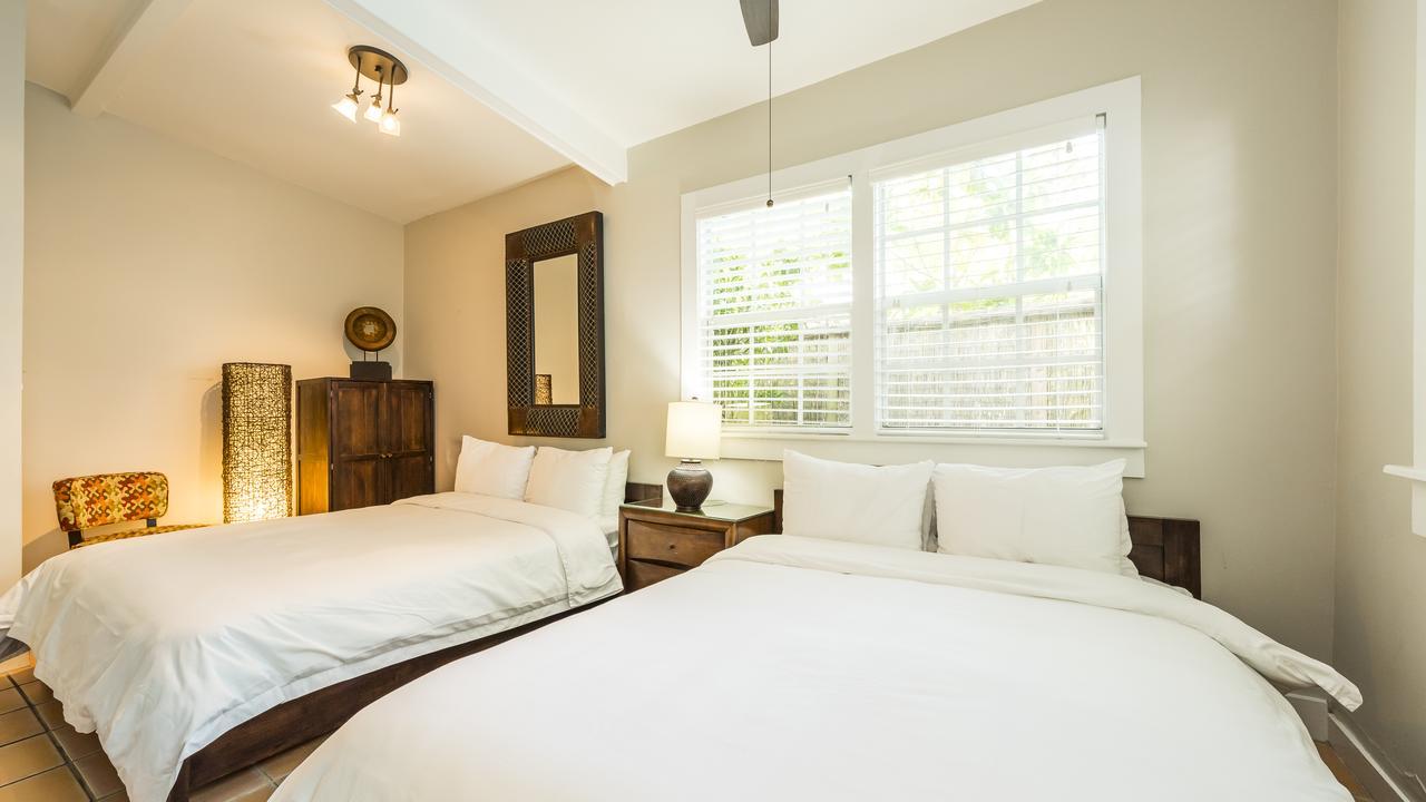 Bed & Breakfast L'habitation Guesthouse- Adult Exclusive 2*