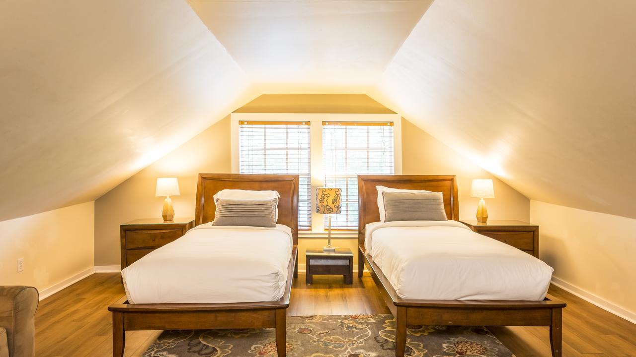 L'habitation Guesthouse- Adult Exclusive