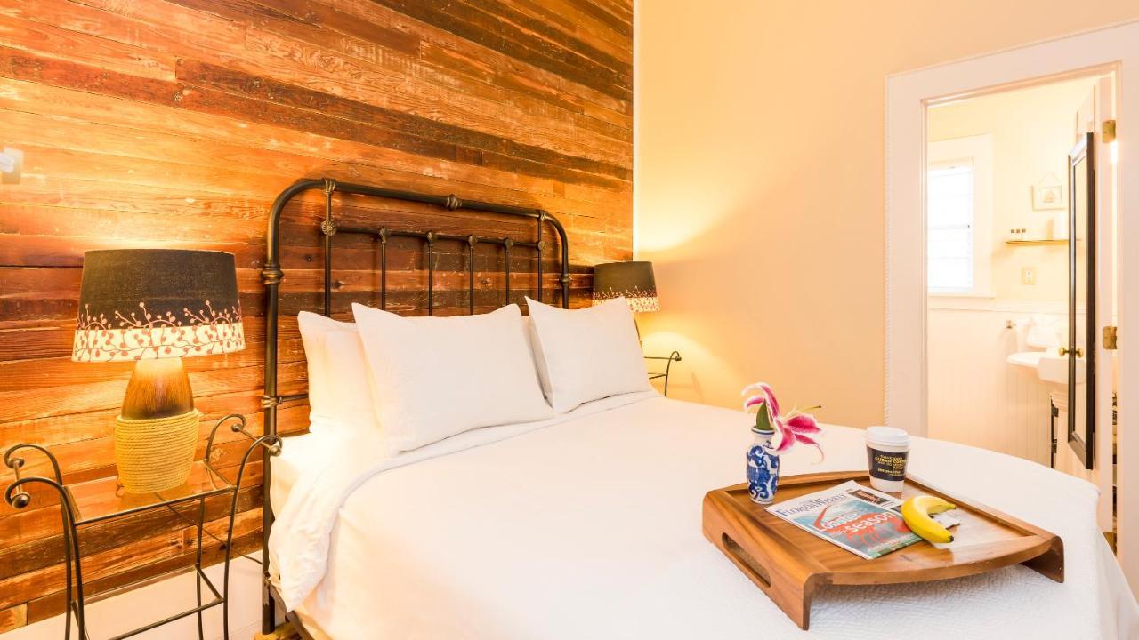 Bed & Breakfast L'habitation Guesthouse- Adult Exclusive 2*