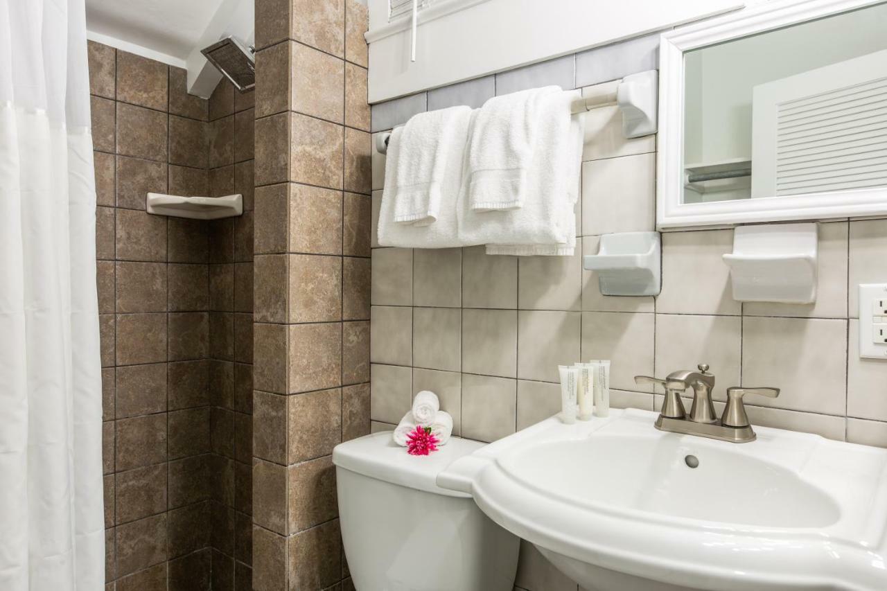 The - Adult Exclusive Inn Key West