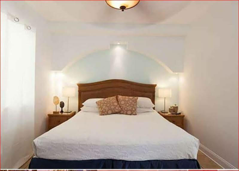 The - Adult Exclusive Inn Key West