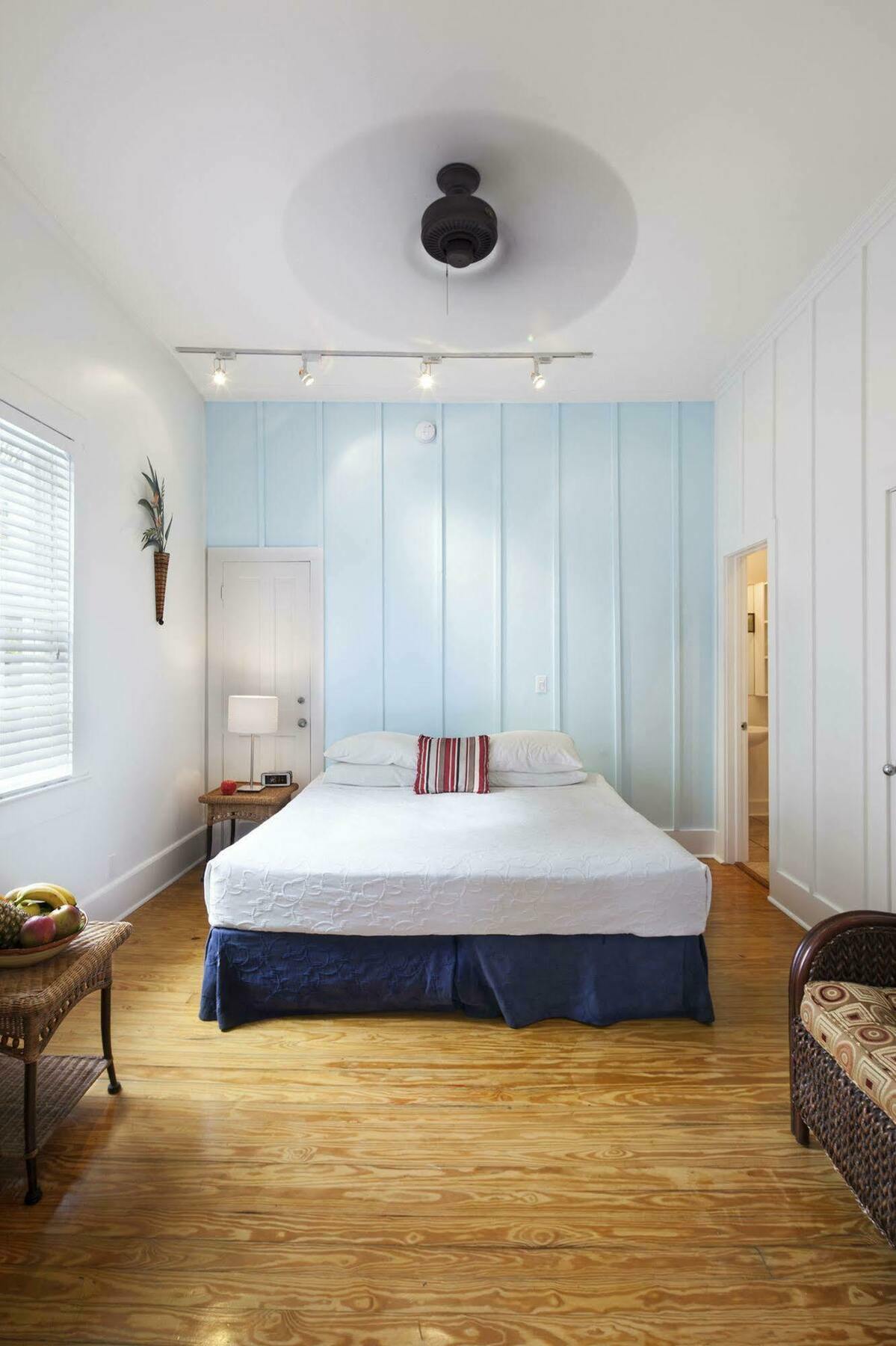 The - Adult Exclusive Inn