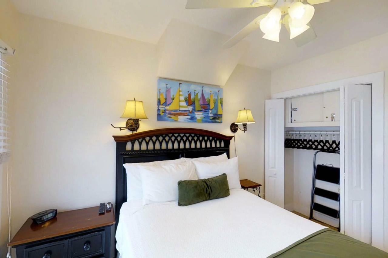 Sea Breeze Holiday home