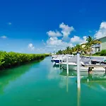 Angler\'S Reef Resort
