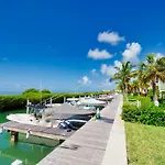 Angler\'S Reef Resort