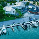Caloosa Cove Resort