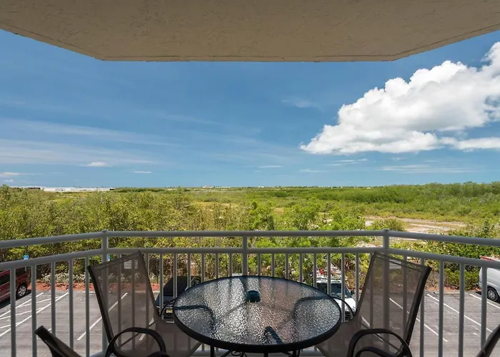 Sunrise Suites Catalina Suite #311