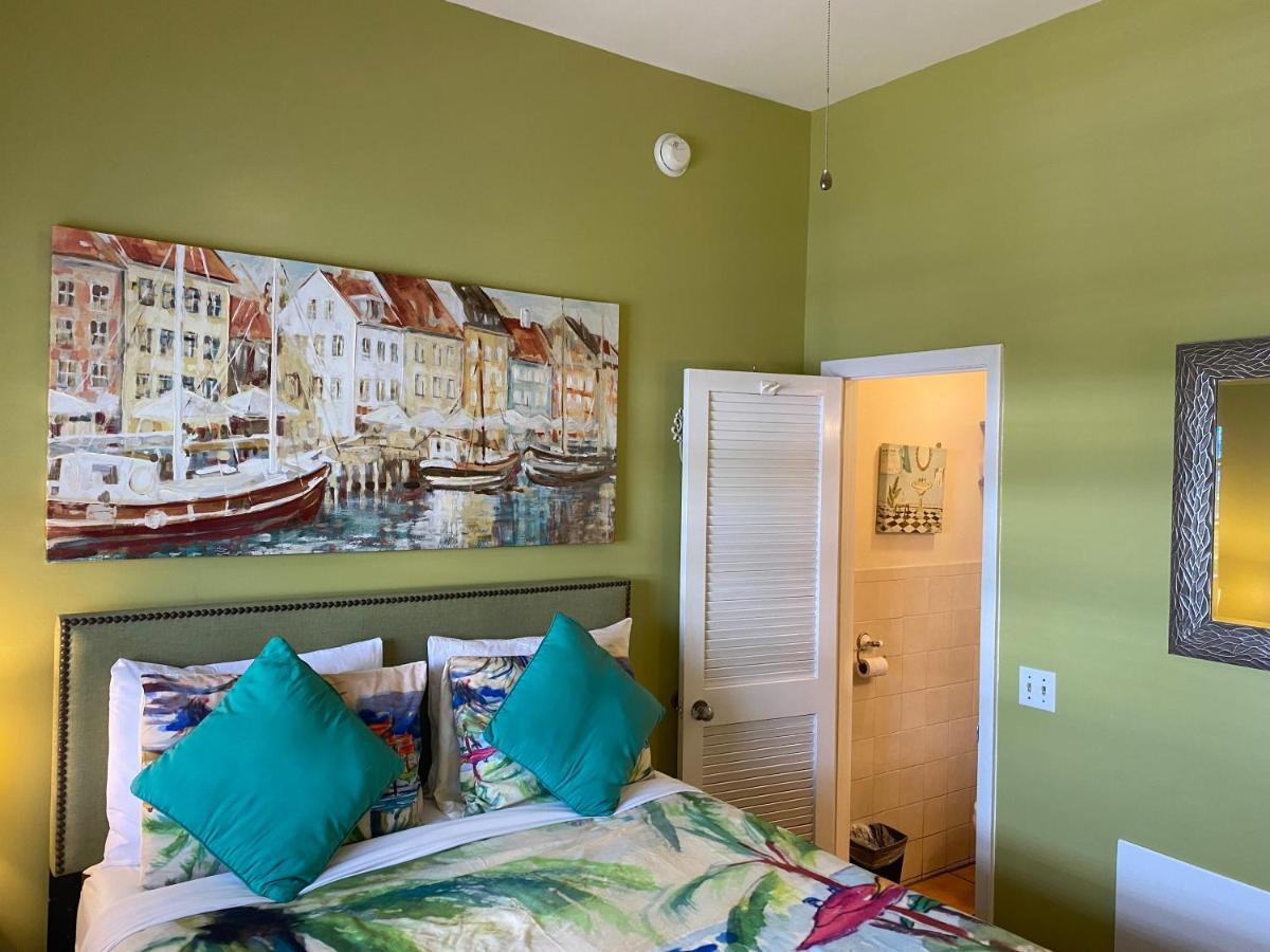 Caribbean House Guest house Key West
