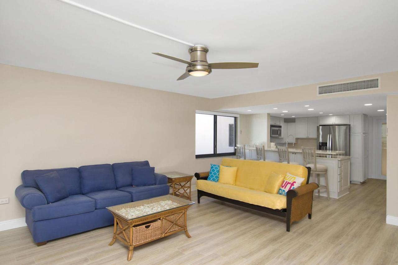 Holiday home Rock Harbor P8 *