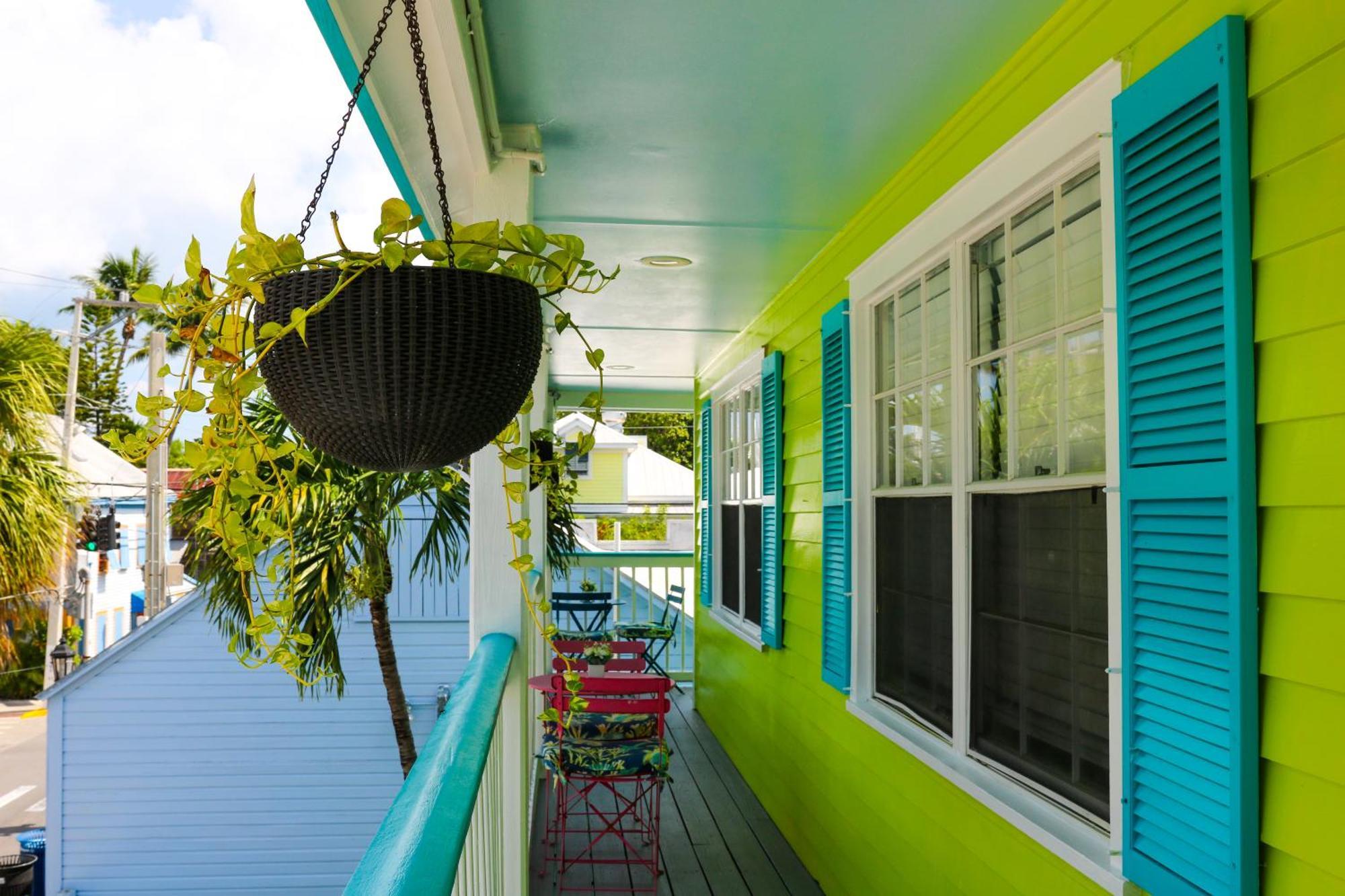 Caribbean House Guest house