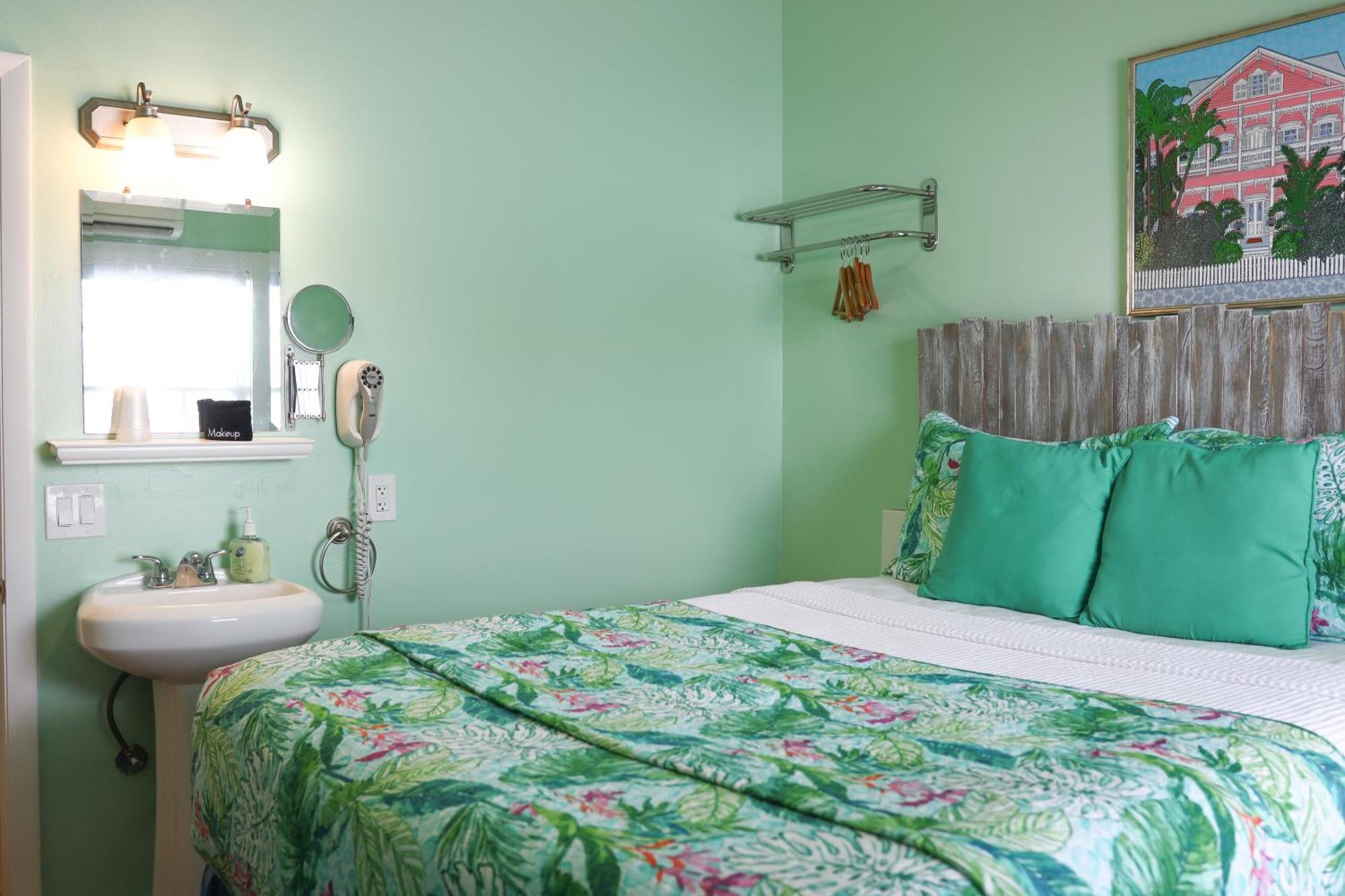Guest house Caribbean House *