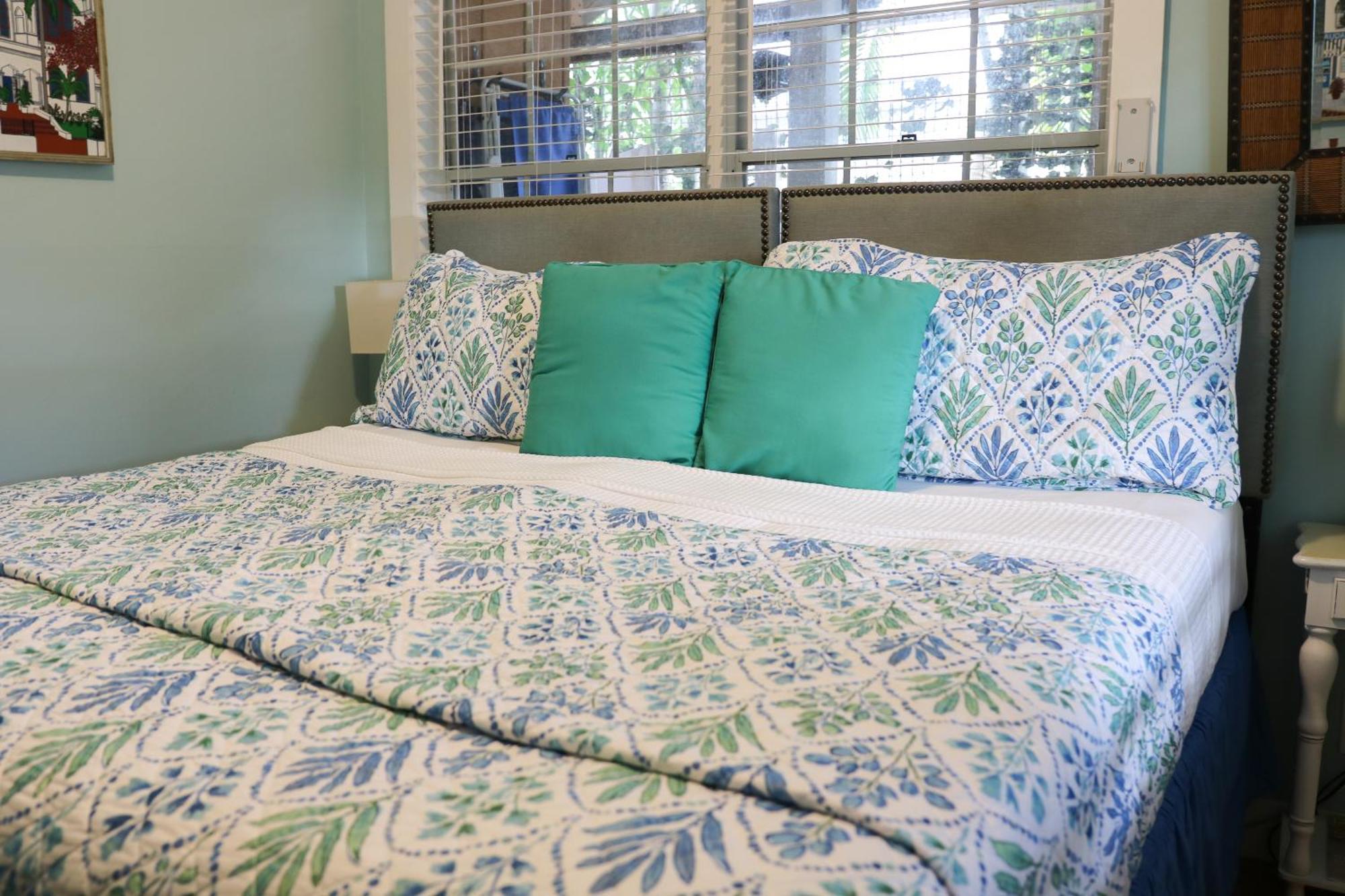 Guest house Caribbean House *