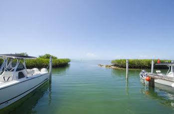 Angler's Reef 2*