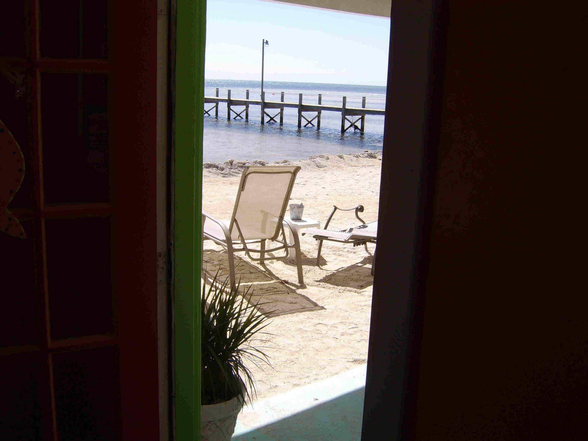 Inn White Sands