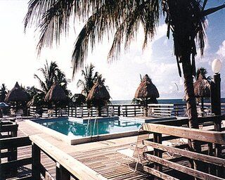 Hotel Caloosa Cove 3*
